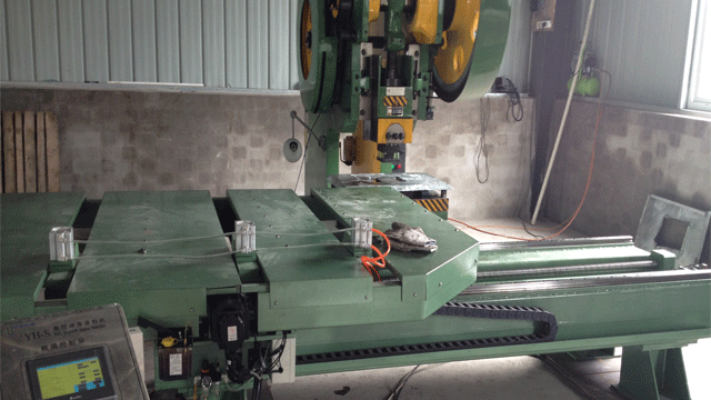 導致沖床送料機送料不準的原因是什么？