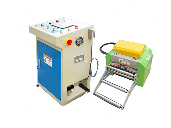 NCRF-SC伺服滾輪送料機